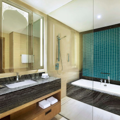 Отель DoubleTree by Hilton Resort & Spa Marjan Island ванная
