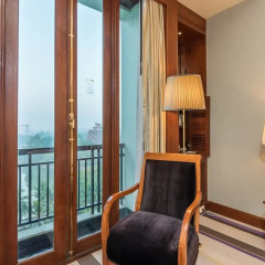 Chatrium Hotel Royal Lake Yangon 5* Номер Премьер с различными типами кроватей фото 3