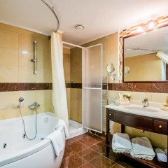 Гостиница Минск 4* Апартаменты с двуспальной кроватью фото 15