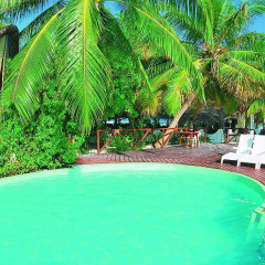 Отель Thulhagiri Island Resort бассейн фото 2