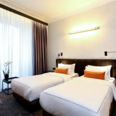 Отель Park Plaza Nuremberg Стандартный семейный номер разные типы кроватей фото 3
