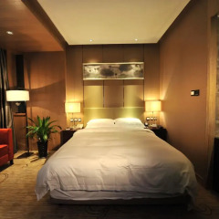 Ramada Xian Bell Tower Hotel комната для гостей фото 6