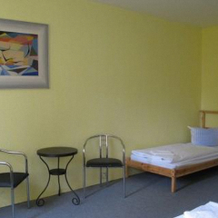 Отель Amadeus Hostel Berlin Германия, Берлин - 5 отзывов об отеле, цены и фото номеров - забронировать отель Amadeus Hostel Berlin онлайн комната для гостей фото 5