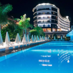 Q Premium Resort Турция, Окурджалар - 2 отзыва об отеле, цены и фото номеров - забронировать отель Q Premium Resort - All Inclusive онлайн бассейн фото 6