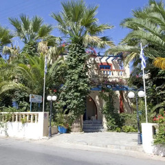 Palm Bay Hotel вид на фасад