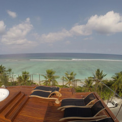 Отель Hulhule Island Hotel Мальдивы, Северный атолл Мале - отзывы, цены и фото номеров - забронировать отель Hulhule Island Hotel онлайн пляж фото 2