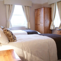 Отель The Crescent Guest House комната для гостей фото 6