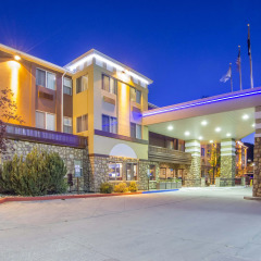 Отель Comfort Inn & Suites Durango вид на фасад фото 7