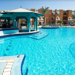 Отель SUNRISE Garden Beach Resort & Spa - All Inclusive Египет, Хургада - 9 отзывов об отеле, цены и фото номеров - забронировать отель SUNRISE Garden Beach Resort & Spa - All Inclusive онлайн бассейн фото 8