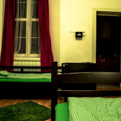 11th Hour Cinema Hostel Будапешт комната для гостей