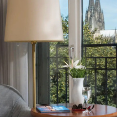 Maritim Hotel Koeln 4* Улучшенный номер с различными типами кроватей фото 3