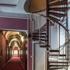 Hotel Favorit фитнесс-зал