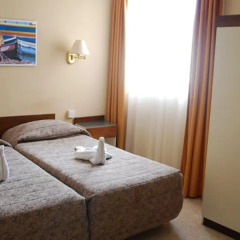The Bugibba Hotel Буджибба комната для гостей фото 4