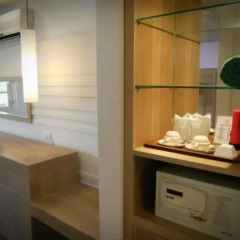Отель Nakara Long Beach Resort Ланта сейф в номере