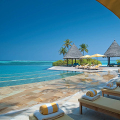 Отель Four Seasons Maldives At Kuda Huraa бассейн фото 3