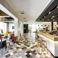 Отель Novotel Wien Hauptbahnhof гостиничный бар