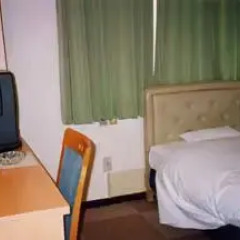 Business Hotel Shirakaba Цуруока комната для гостей фото 2