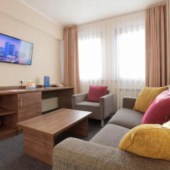 Гостиница Парк Тауэр 4* Люкс