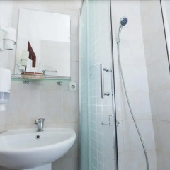 Гостиница Матрёшка 3* Двухместный номер Эконом фото 6