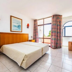 Отель Monica Isabel Beach Club 3* Улучшенная студия с различными типами кроватей