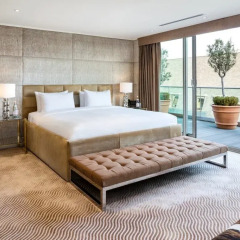 Отель The May Fair, A Radisson Collection 5* Улучшенный люкс с различными типами кроватей фото 9