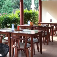 Отель Avila Resort питание