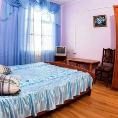 Гостиница Куршавель в Байкальске отзывы, цены и фото номеров - забронировать гостиницу Куршавель онлайн Байкальск комната для гостей фото 2