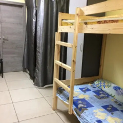 Гостиница Vasilcovskiy Hostel в Москве 1 отзыв об отеле, цены и фото номеров - забронировать гостиницу Vasilcovskiy Hostel онлайн Москва комната для гостей фото 2