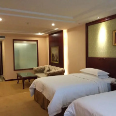 Hui Fu Business Hotel комната для гостей фото 9