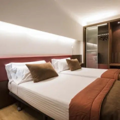 Отель Ayre Gran Via 4* Стандартный номер