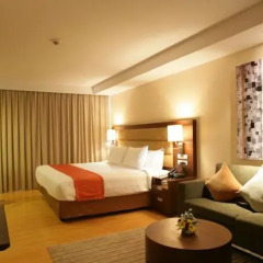 Legacy Suites Hotel Sukhumvit by Compass Hospitality 4* Стандартный номер с разными типами кроватей