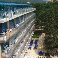 Отель Holiday Park Hotel Болгария, Золотые пески - отзывы, цены и фото номеров - забронировать отель Holiday Park Hotel онлайн