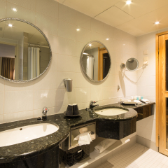 Отель Lapland Hotels Tampere ванная