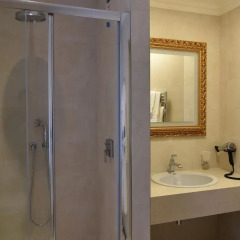 Grand Hotel Yerevan 5* Номер Делюкс с различными типами кроватей фото 3