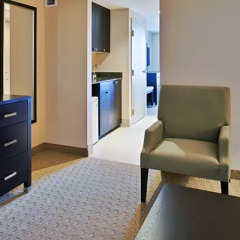 Отель Holiday Inn Express Hotel & Suites Ottawa West-Nepean Канада, Оттава - отзывы, цены и фото номеров - забронировать отель Holiday Inn Express Hotel & Suites Ottawa West-Nepean онлайн удобства в номере