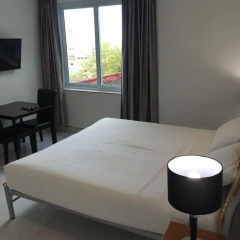 Отель Le Versace Residence 3* Номер Эконом разные типы кроватей фото 3