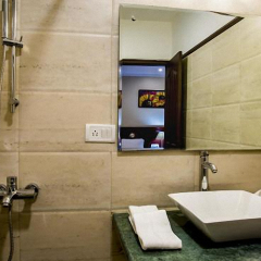 Отель Clarks Inn Nehru Place ванная