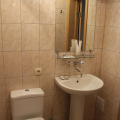 Гостиница Baikalov Ostrog Hotel на Ольхоне отзывы, цены и фото номеров - забронировать гостиницу Baikalov Ostrog Hotel онлайн Ольхон ванная фото 5