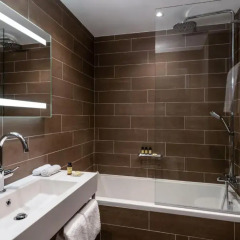 Отель Pullman Paris Tour Eiffel 4* Номер Classic с различными типами кроватей фото 4