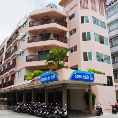 Charming Inn Hotel вид на фасад фото 2