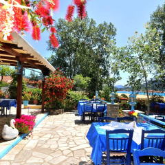Отель Angelos Garden питание