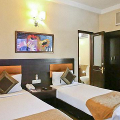 Отель Clarks Inn Kailash Colony комната для гостей фото 2