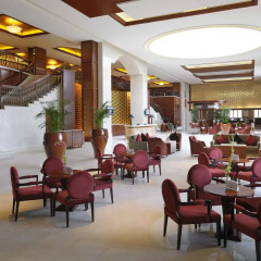Отель Ramada Jumeirah Hotel ОАЭ, Дубай - 2 отзыва об отеле, цены и фото номеров - забронировать отель Ramada Jumeirah Hotel онлайн интерьер отеля фото 2