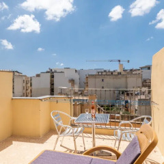 Отель Spinola Bay Penthouse Мальта, Сан Джулианс - отзывы, цены и фото номеров - забронировать отель Spinola Bay Penthouse онлайн балкон фото 4