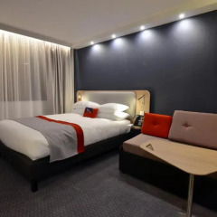 Отель Holiday Inn Express Paris - CDG Airport 3* Улучшенный номер с различными типами кроватей фото 3