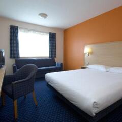 Отель Travelodge Liverpool Docks Hotel Великобритания, Ливерпуль - отзывы, цены и фото номеров - забронировать отель Travelodge Liverpool Docks Hotel онлайн комната для гостей фото 2