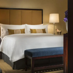 Four Seasons Hotel Beijing 5* Клубный номер с различными типами кроватей