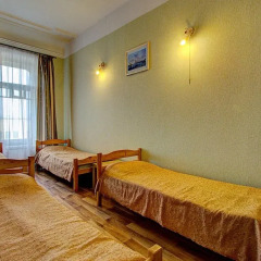 Гостиница Гостевые комнаты у Петропавловской 2* Номер с общей ванной комнатой с различными типами кроватей (общая ванная комната) фото 3