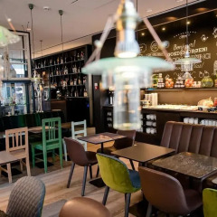 Отель Motel One Amsterdam Waterlooplein гостиничный бар фото 4