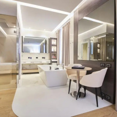 Отель IH Hotels Milano Ambasciatori 4* Люкс с различными типами кроватей фото 7